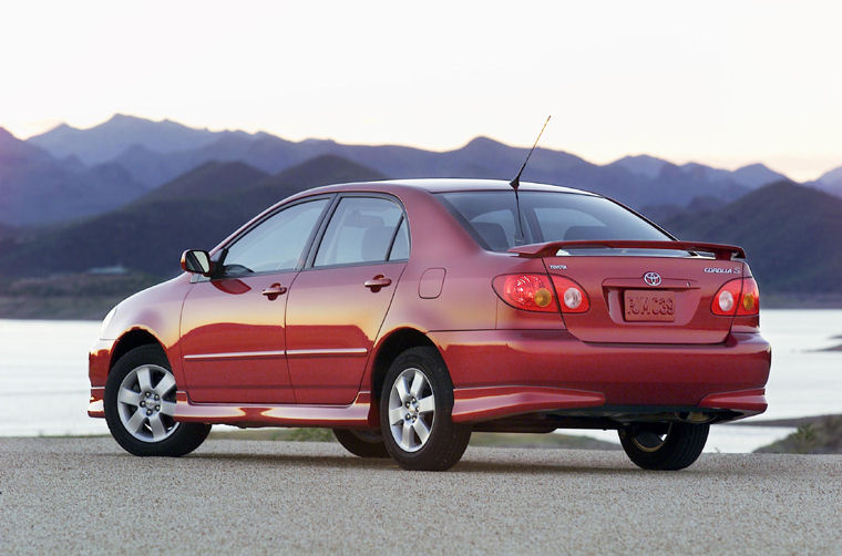 2003 Toyota Corolla S - Picture / Pic / Image